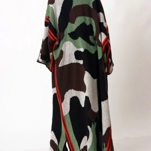 Women's Camouflage Open Front Cardigan - Picture 3 of 3